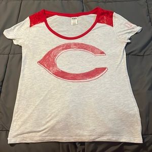 NWOT Cincinnati Reds PINK top, size large